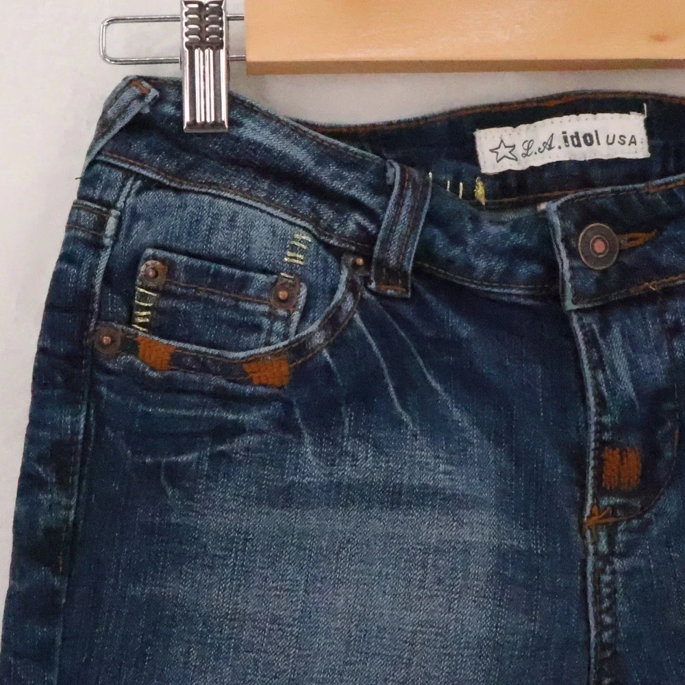 LA‎ Idol USA Y2K Denim Bermuda Shorts Womens Size 3 Jorts Embroidered Indie